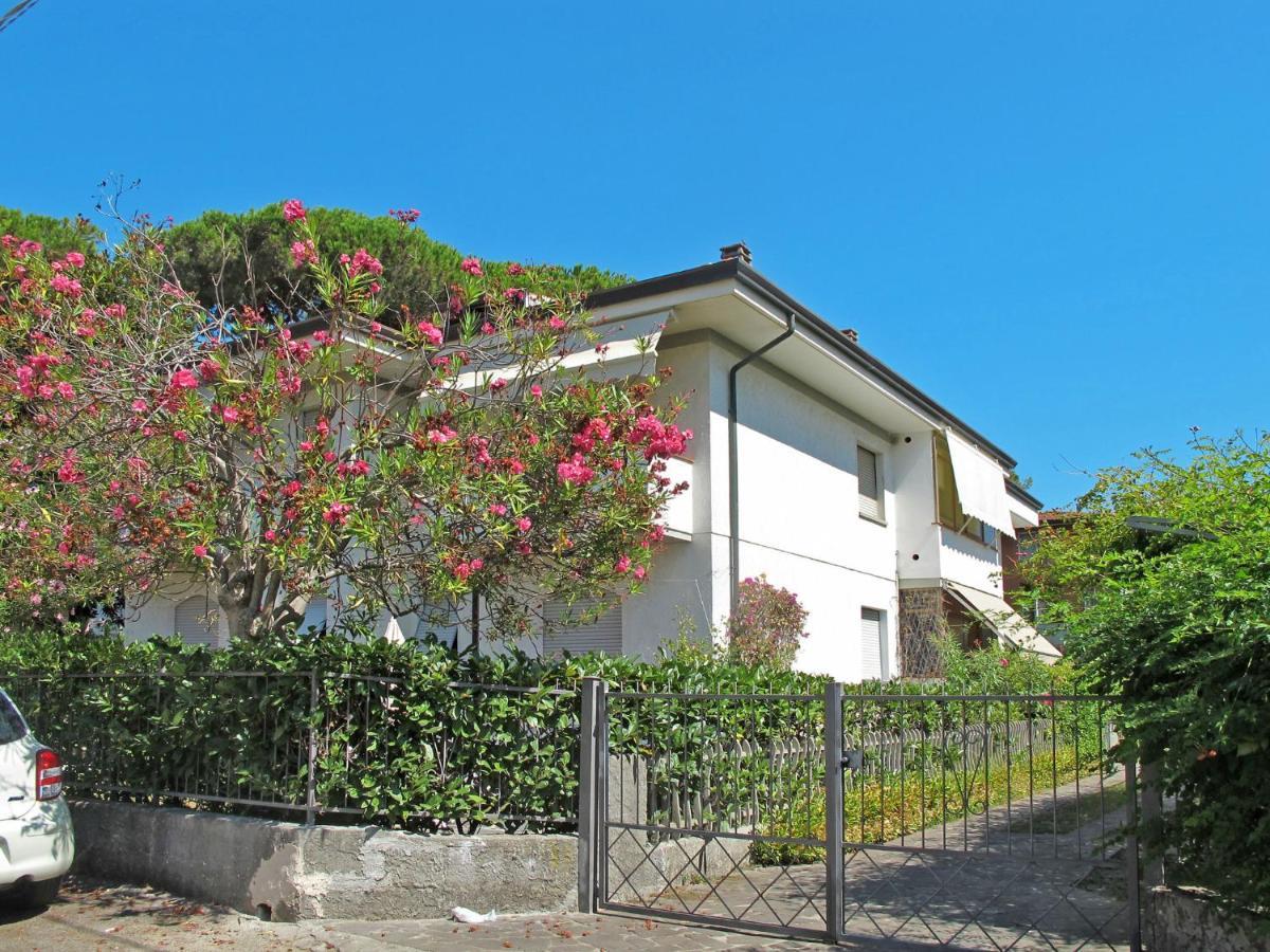 Apartment Dei Fiori By Interhome Lido di Camaiore Exteriér fotografie