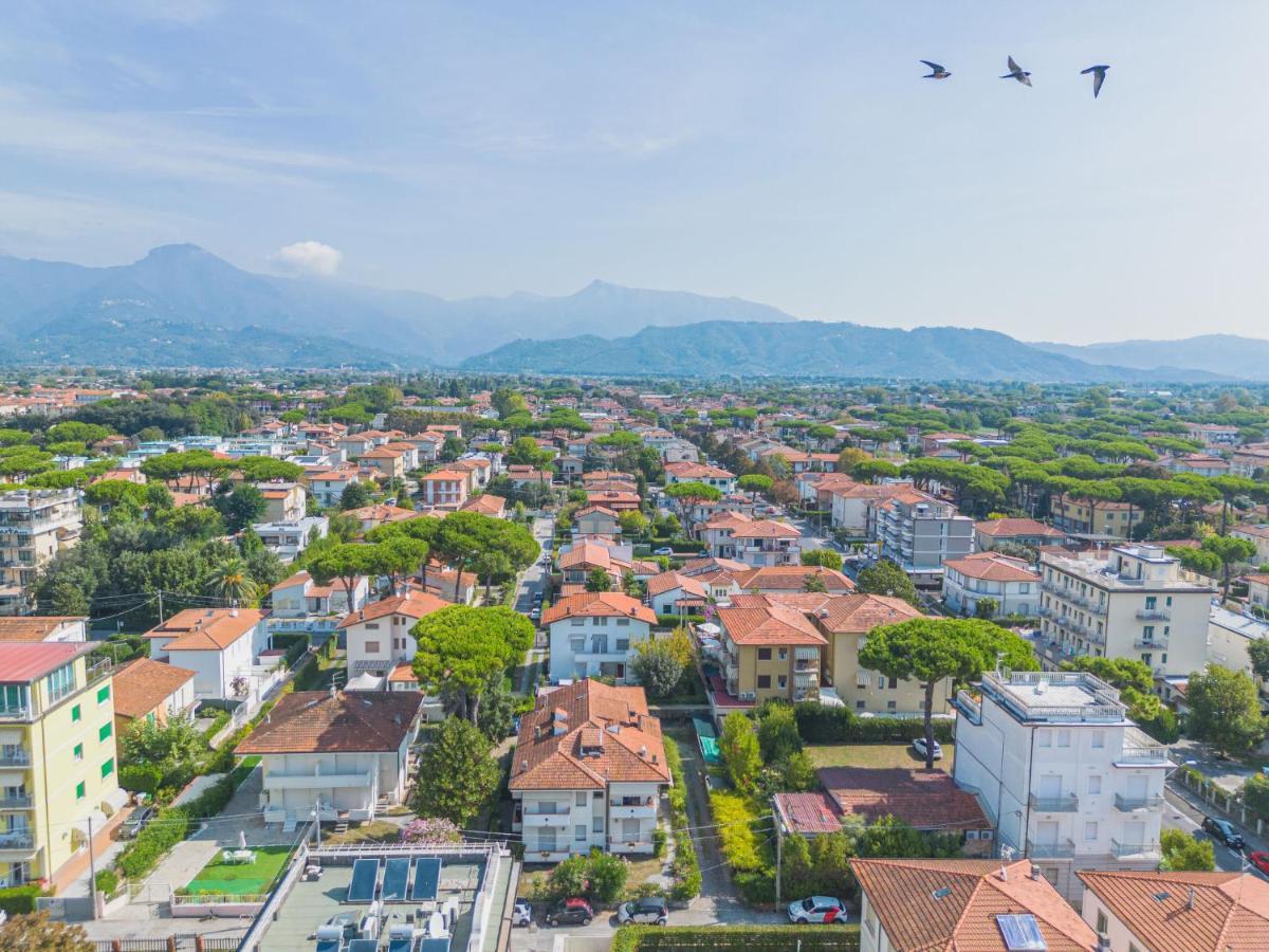 Apartment Dei Fiori By Interhome Lido di Camaiore Exteriér fotografie