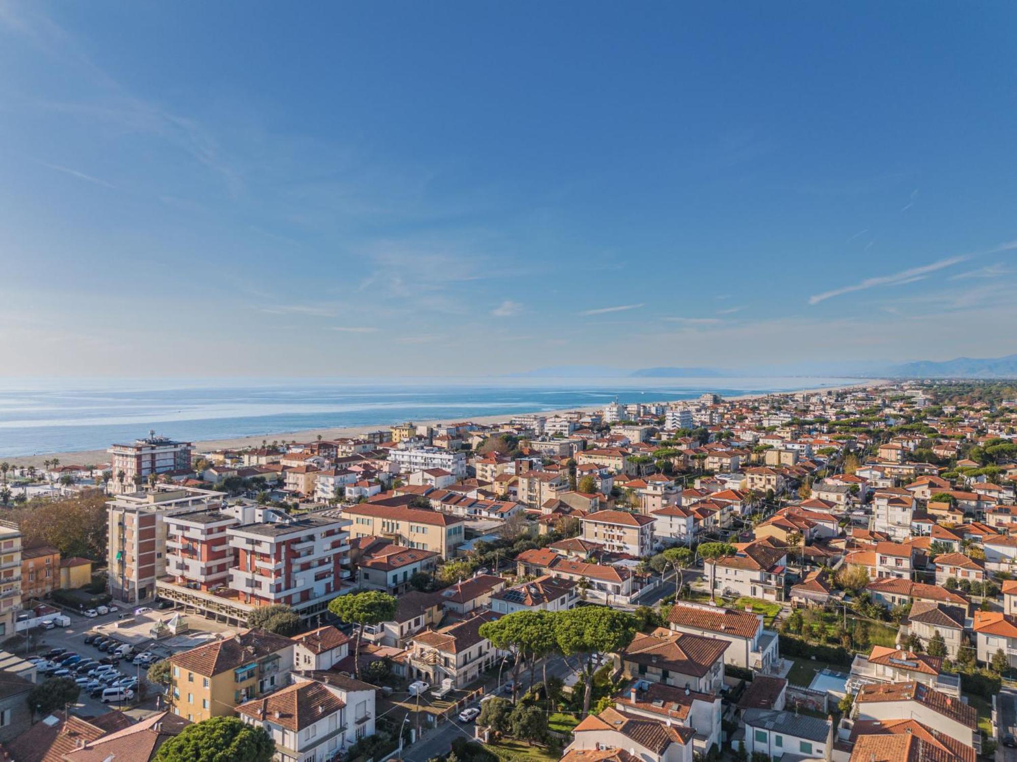 Apartment Dei Fiori By Interhome Lido di Camaiore Exteriér fotografie